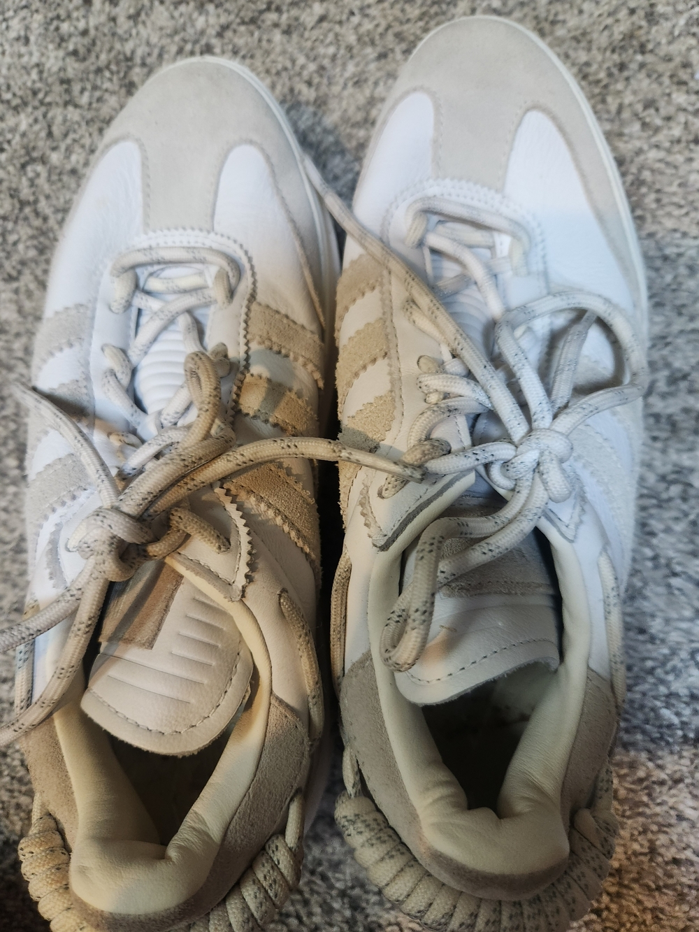 adidas Women’s White and Light Beige Retro Trainer Sneakers